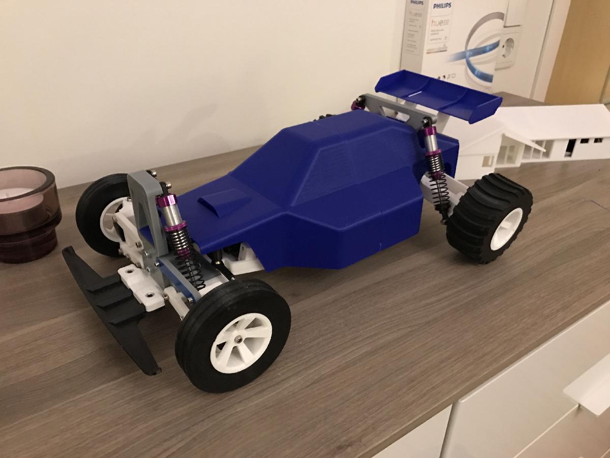 R / C Buggy V1