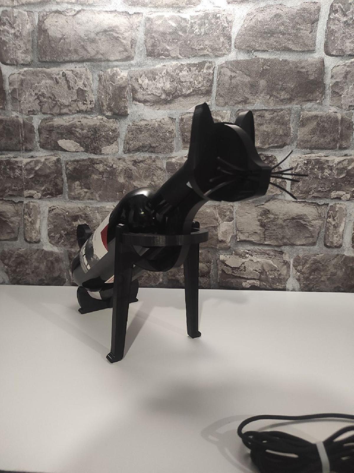 cat wine holder