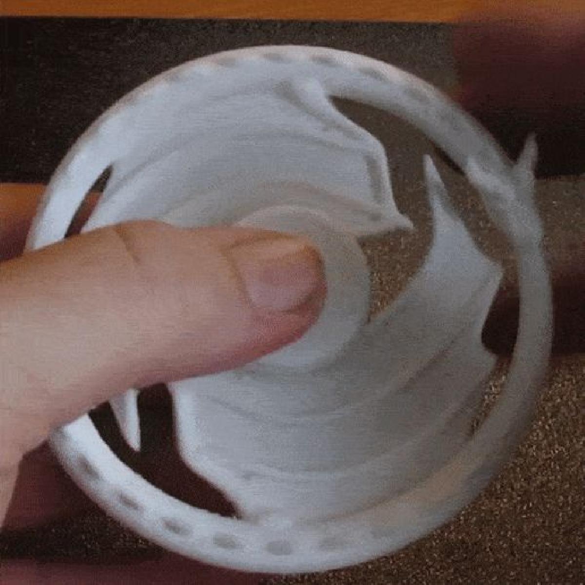 Uroboros (Ouroboros) spinner