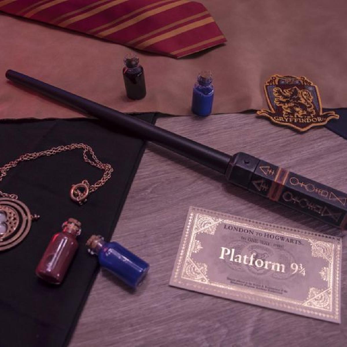 Varinha magica jogando bolas de fogo