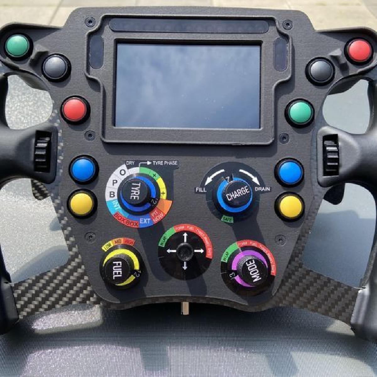 RBR F1 DIY Volante