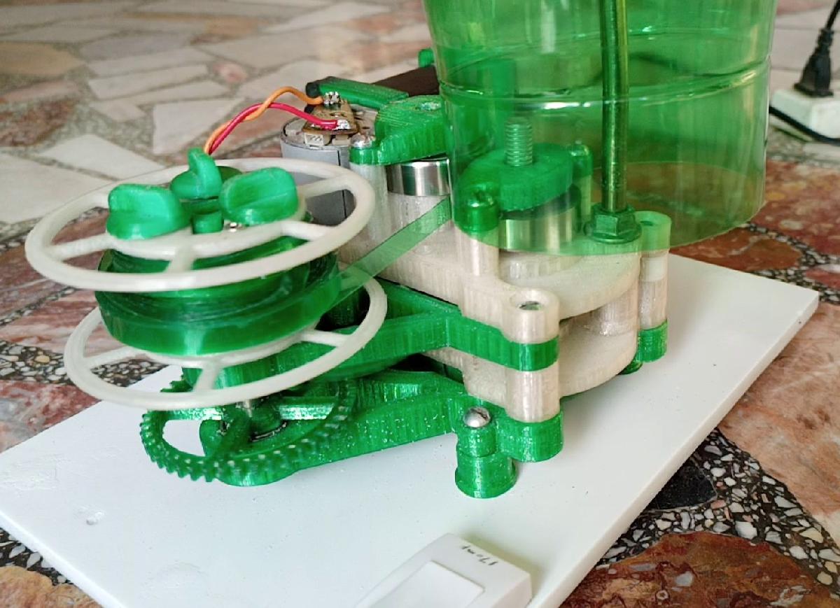 CORTADOR DE TIRAS DE GARRAFAS DE PLASTICO PET PARA FAZER FILAMENTOS DE IMPRESSORA 3D