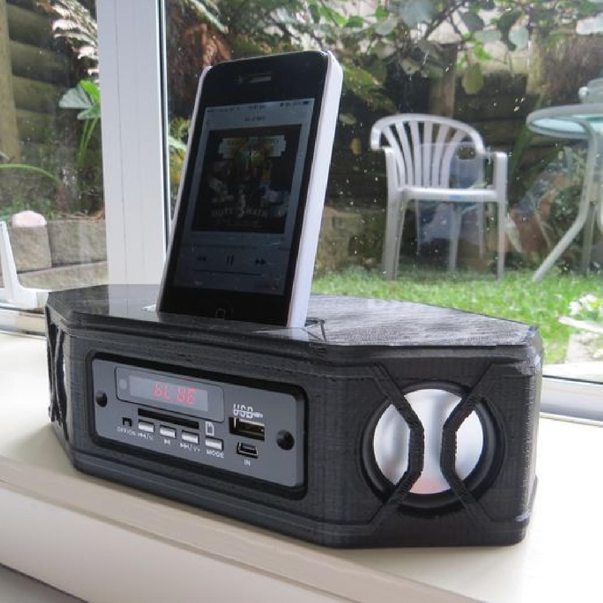 Alto falante estereo Bluetooth portatil