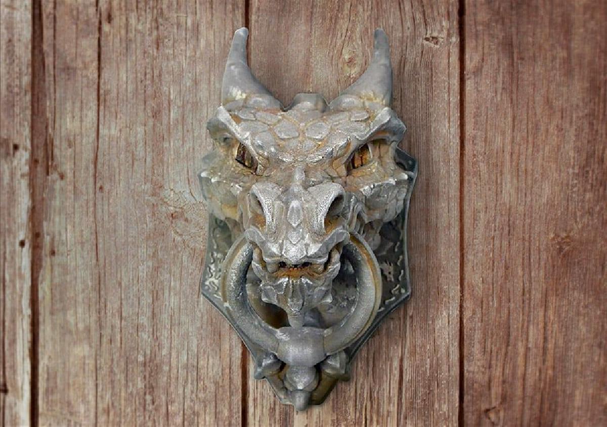 Batedor de Porta do Dragão