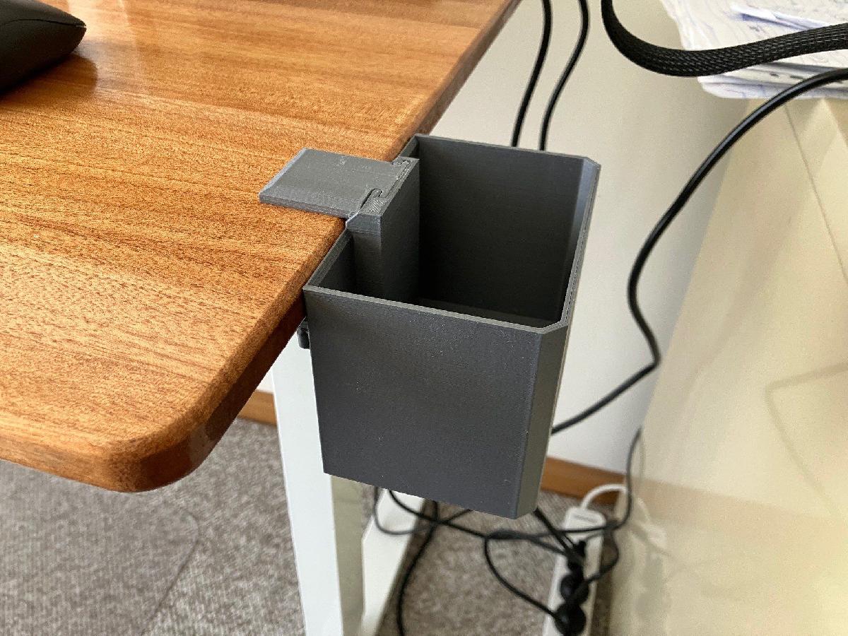 Lixeira de mesa removivel