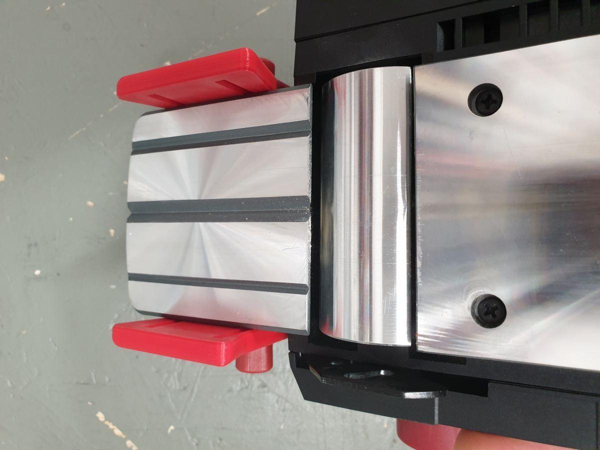 Plaina eletrica PPHA 20 Li A1 guding blocos / slides