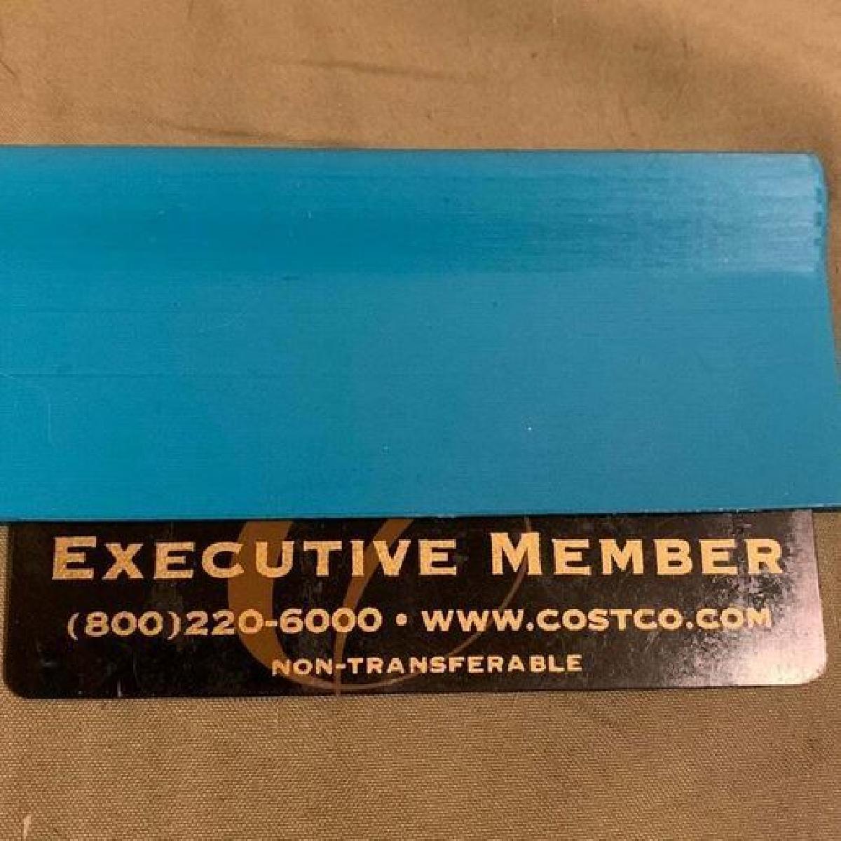 Alca de Raspador de Cartao de Presente Usada