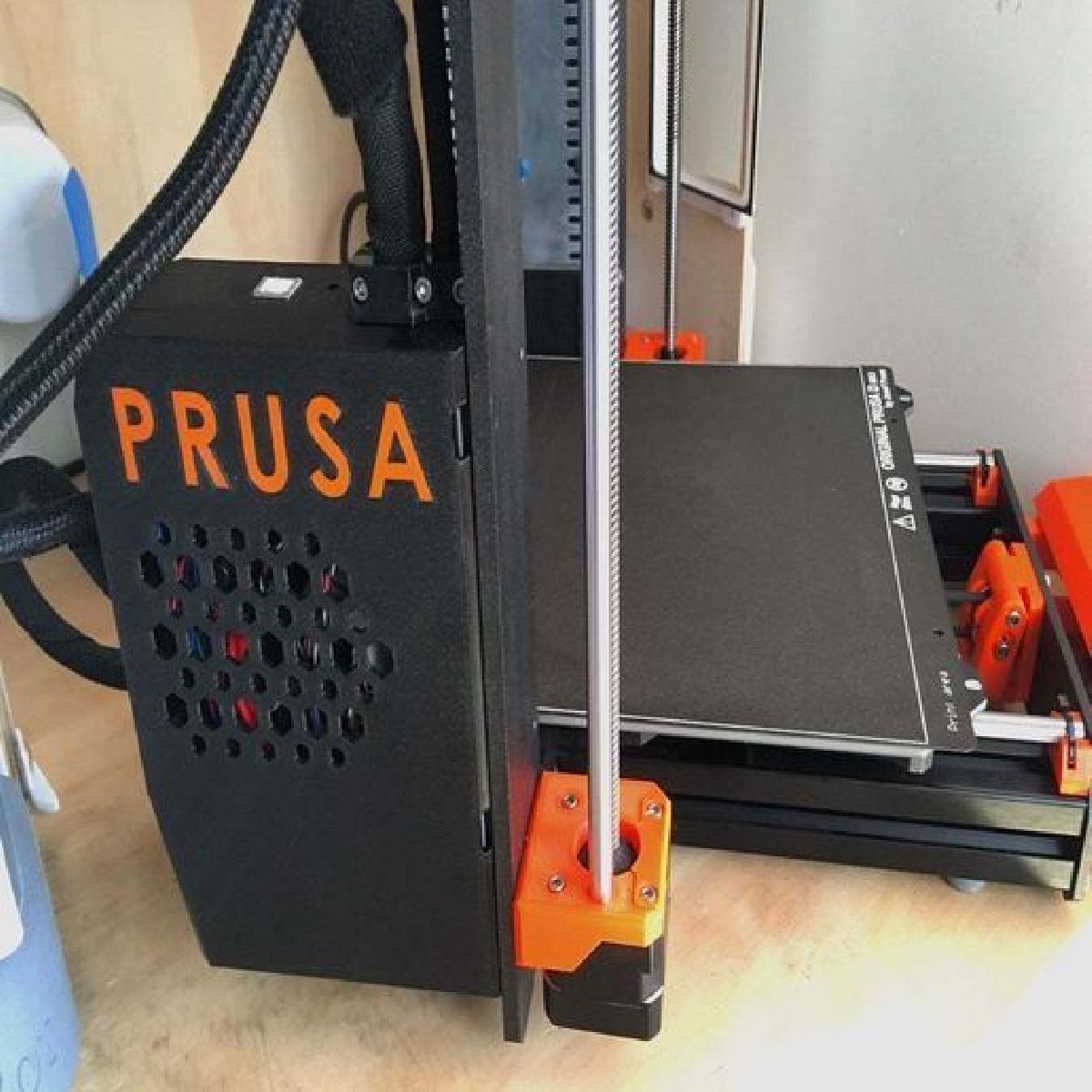 Involucro Prusa Mk3 Einsy ampliado, reforcado, invertido.