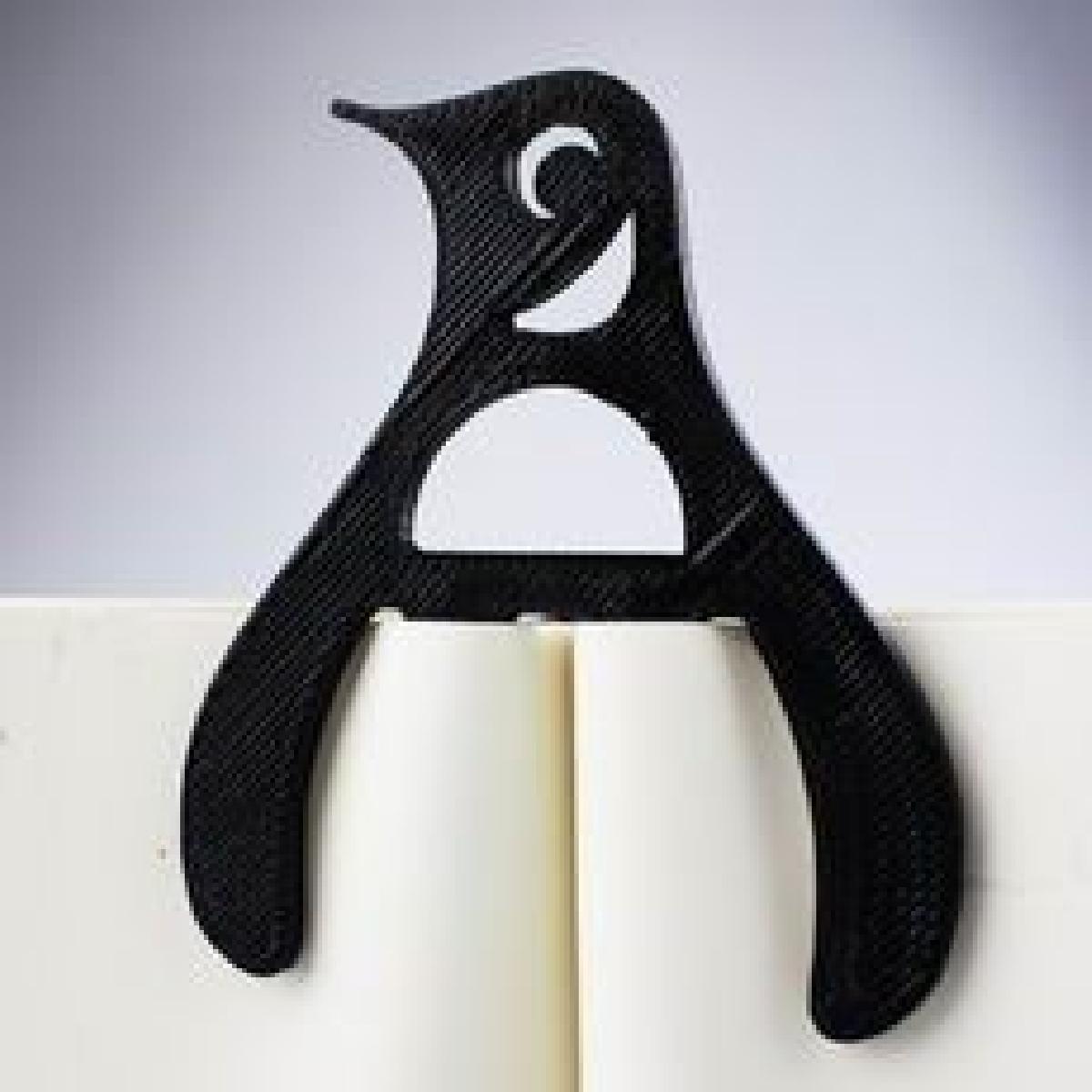 Suporte de livro de pinguim classico