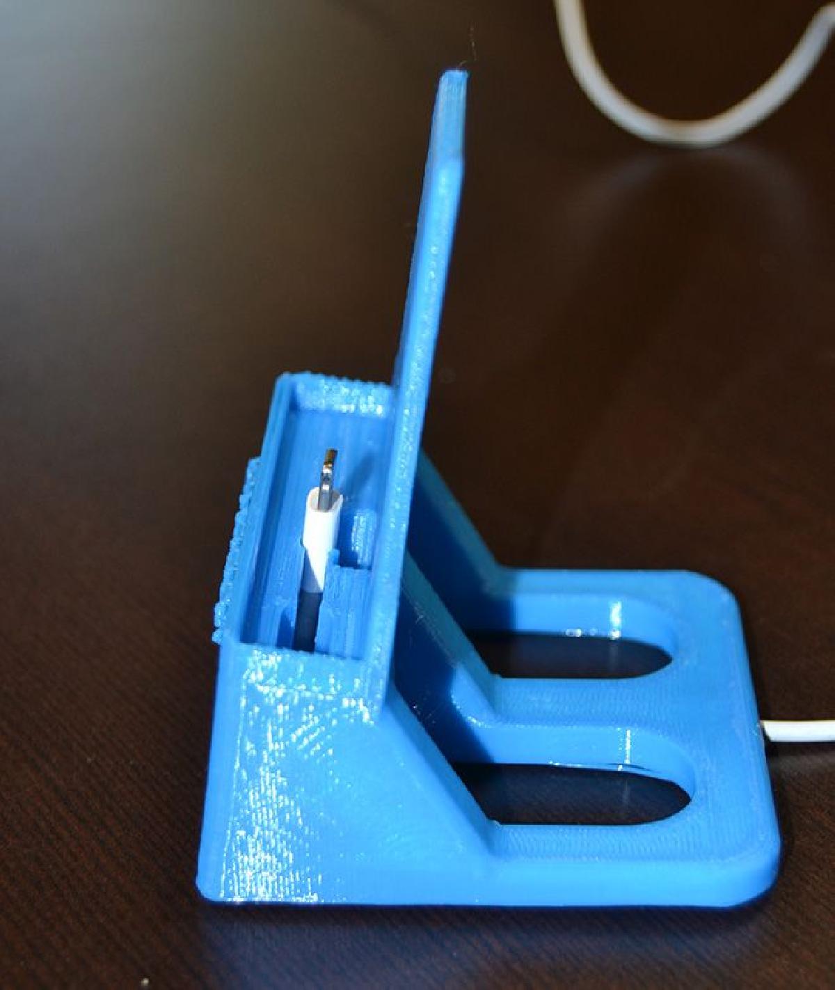 iPhone 6/7 com Dock de capa Otterbox