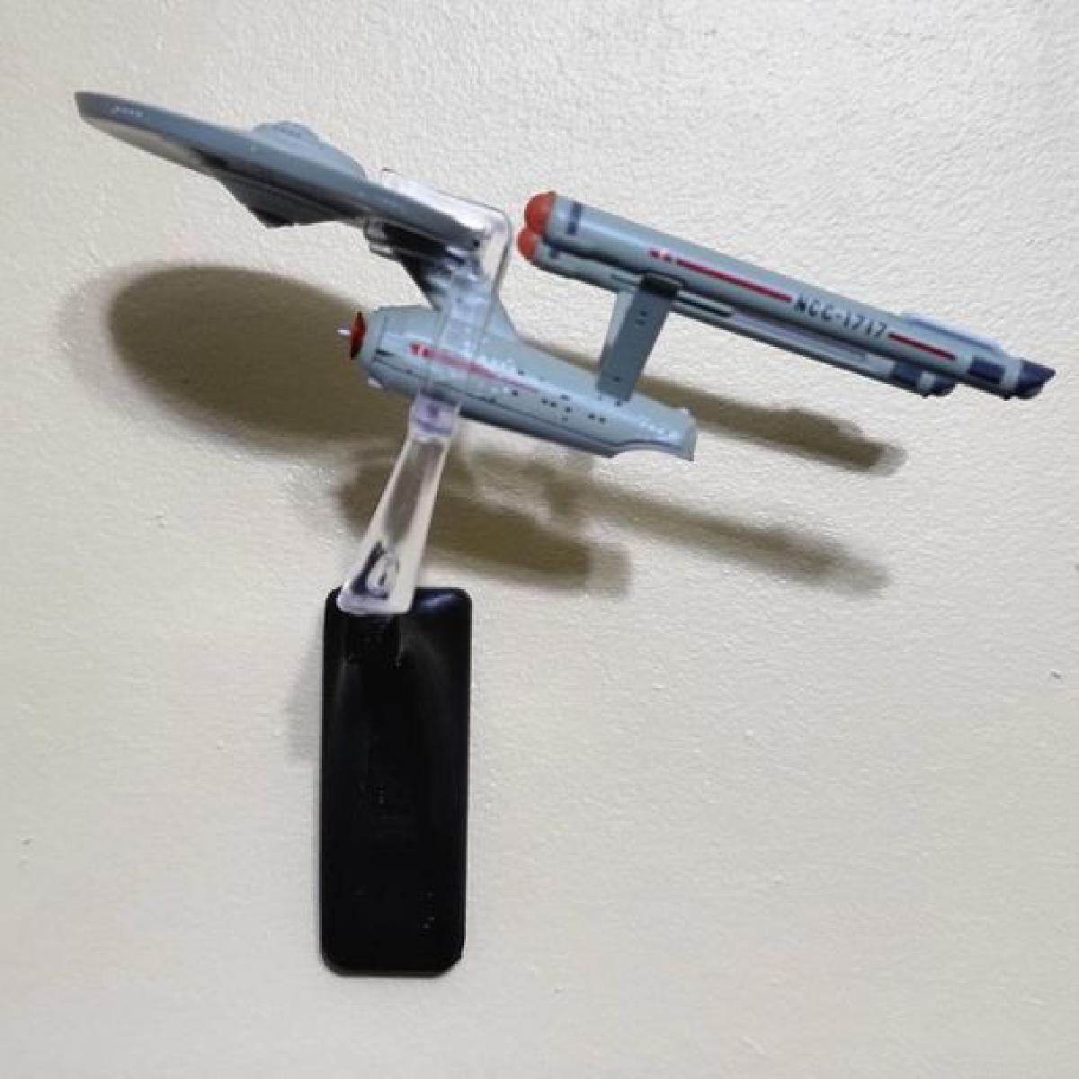 Suporte de parede para navios Eaglemoss