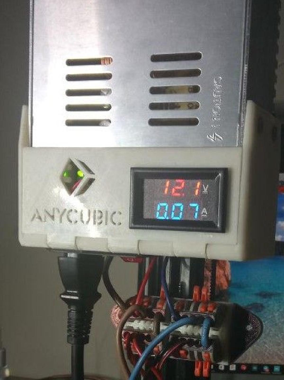 Suporte para plugue e medidor de tensao/amperagem fonte 30A.