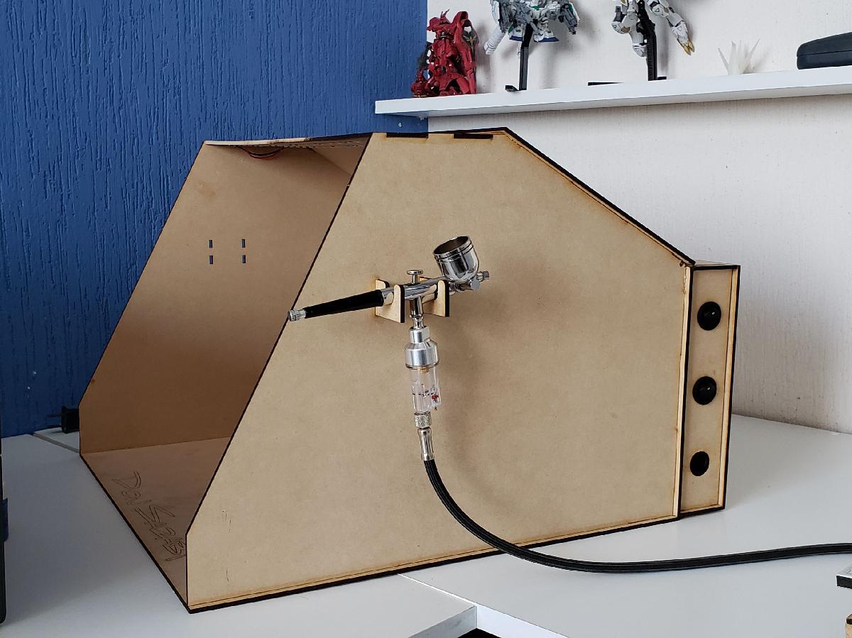 Cabine de pulverizacao para aerografo cortado a laser DIY