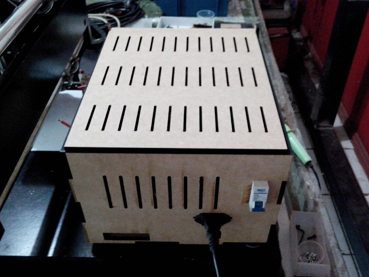 Caixa para eletronica de CNCs / Fonte Linear