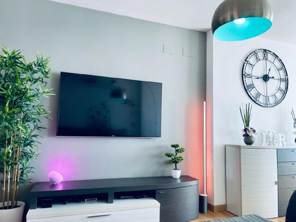 Hue Sygne   DBHSTUDIOS