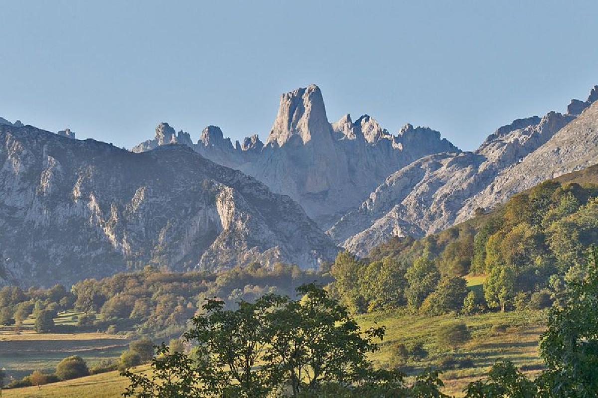 Naranjo de Bulnes 1:5000