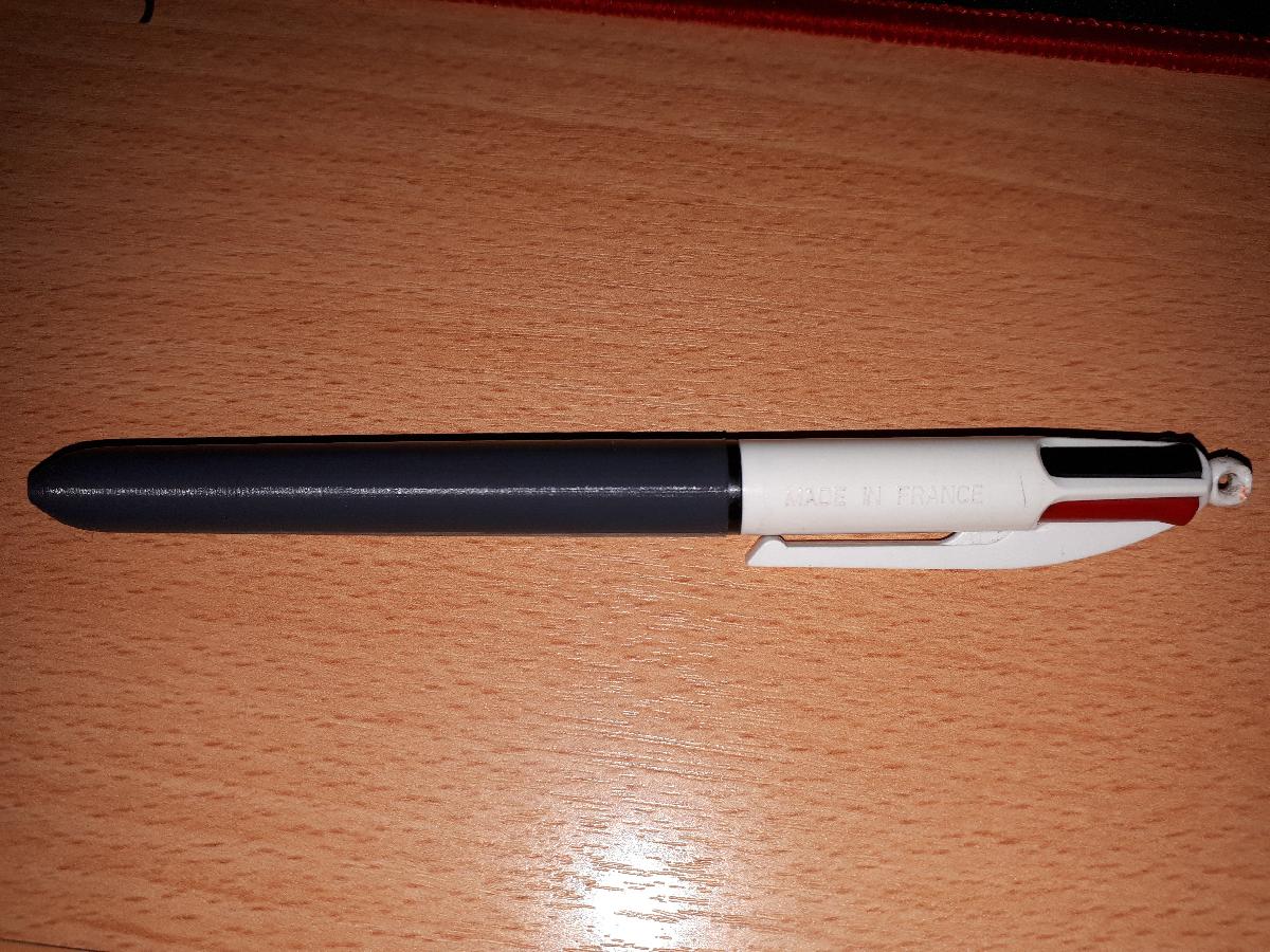 Quatro cores BIC   Caneta BIC 4 cores