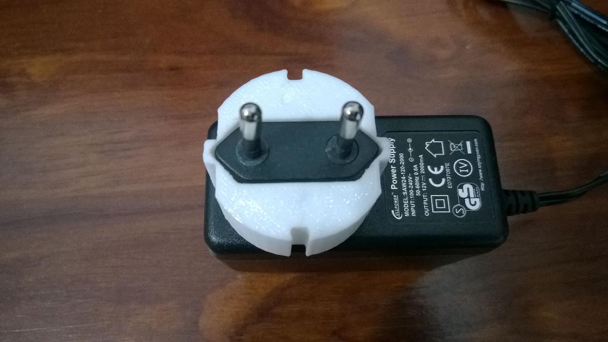 Adaptador plugue Tipo C = F