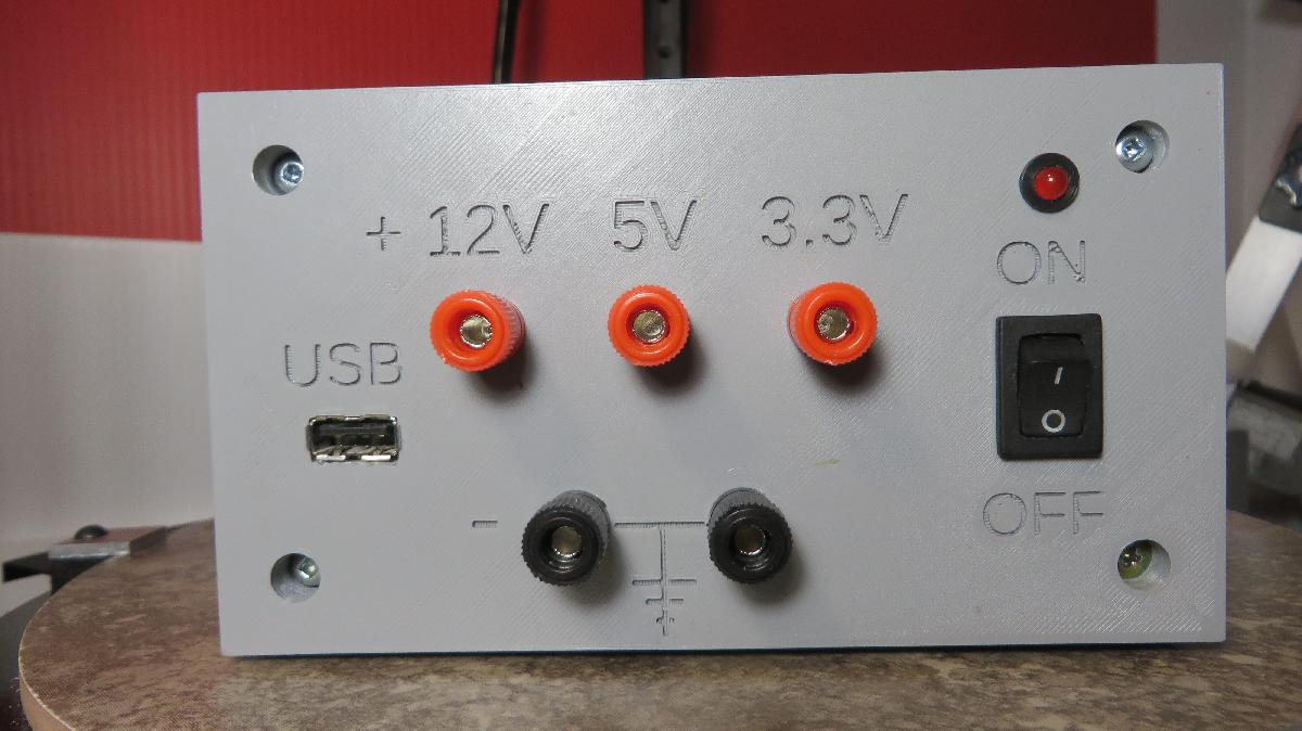 Fonte de alimentacao de bancada ATX