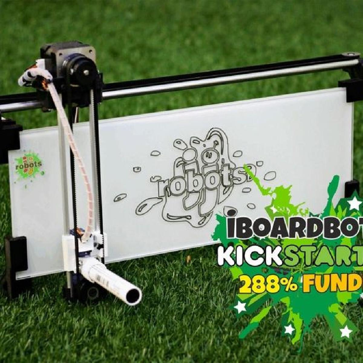 iBoardbot: um robo de desenho controlado remotamente pela Internet de CODIGO ABERTO 