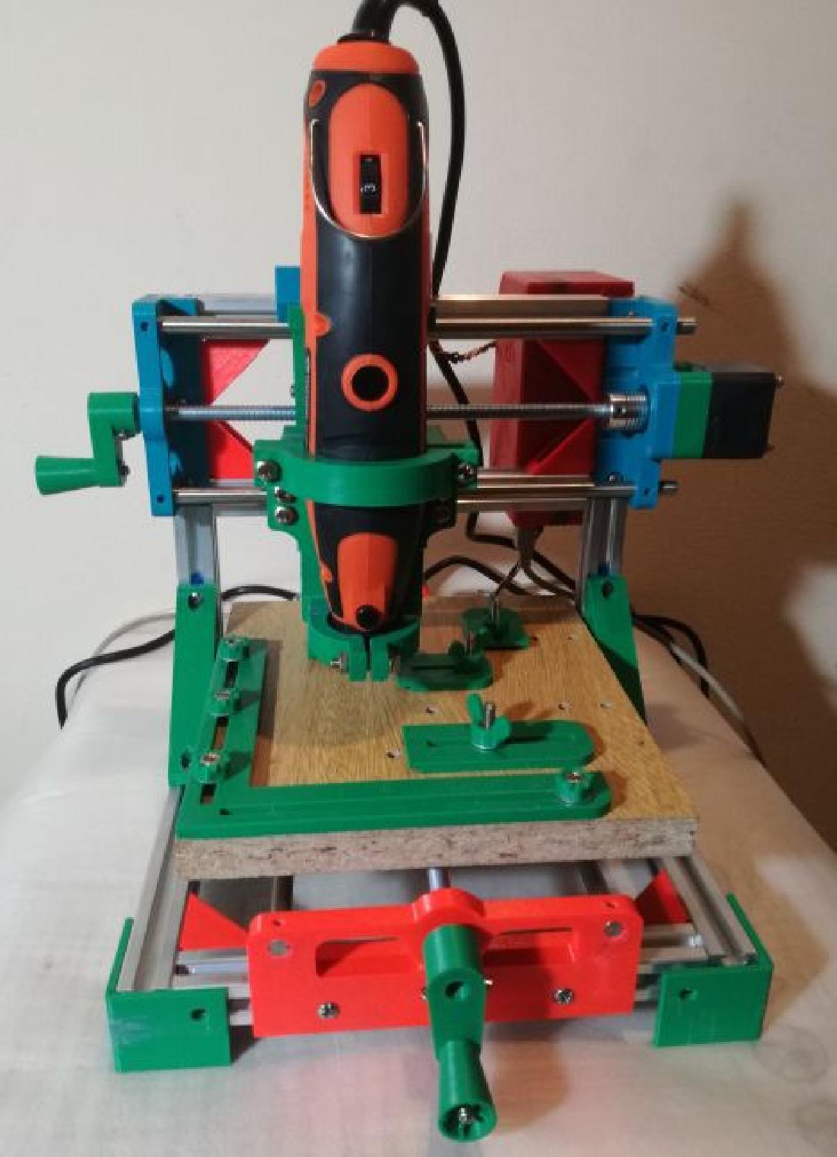 CNC 3018 e Plotter com barra roscada M8 (passo normal)