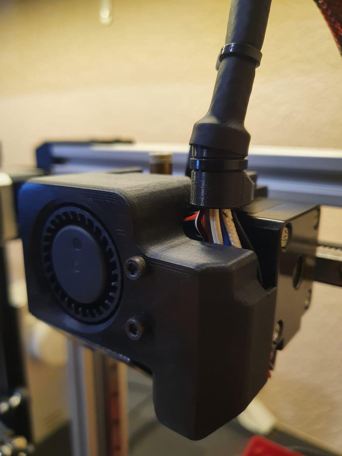 CAPA BIQU H2 COM VENTILADOR