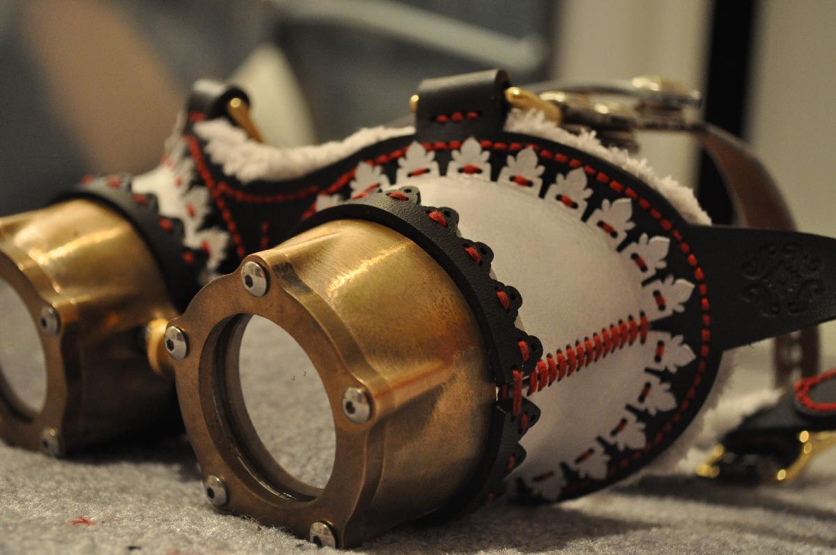 Couture Steampunk: Oculos CNC