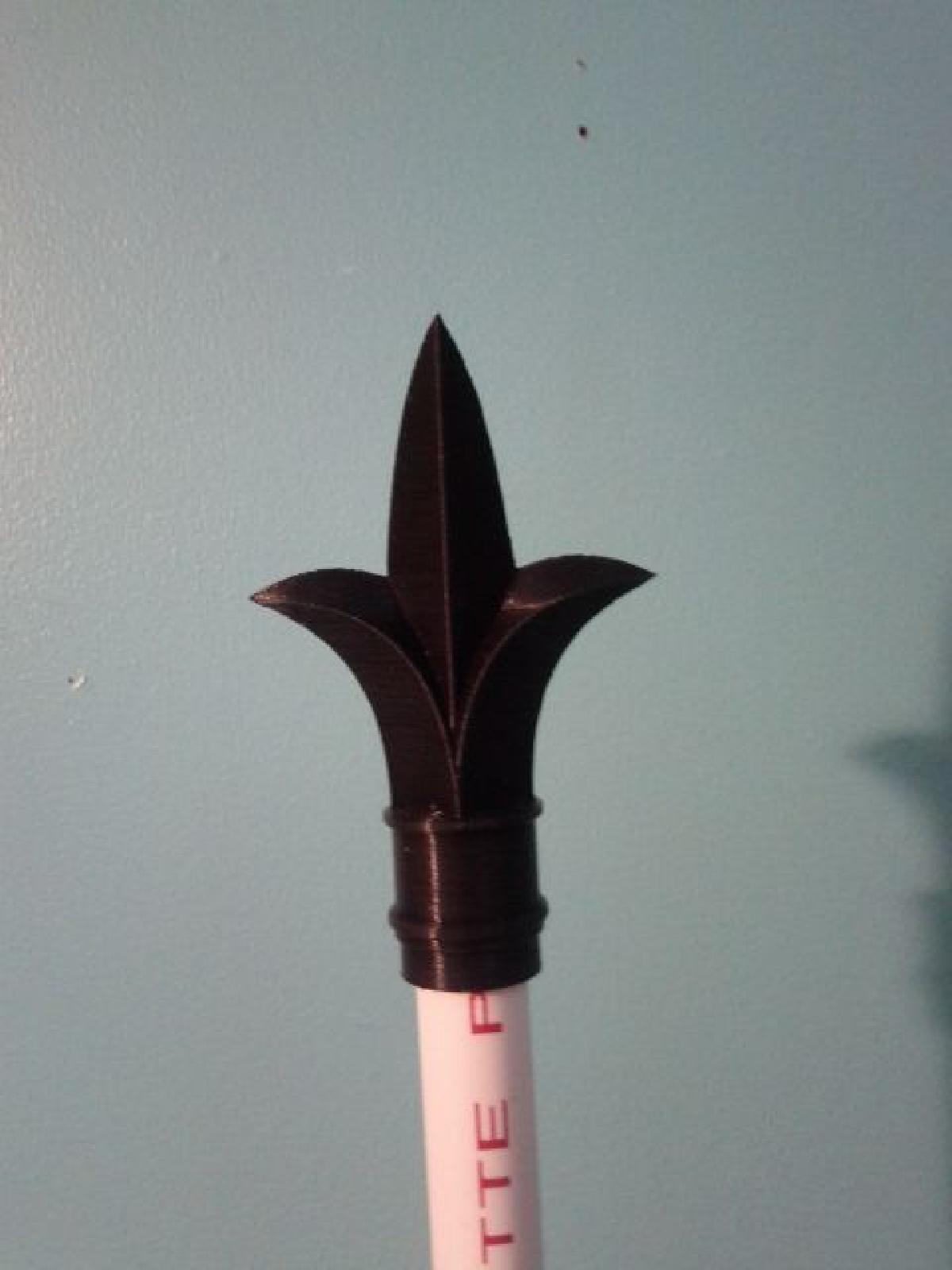 Ponteira de Lirio (para Cerca de Halloween de PVC)