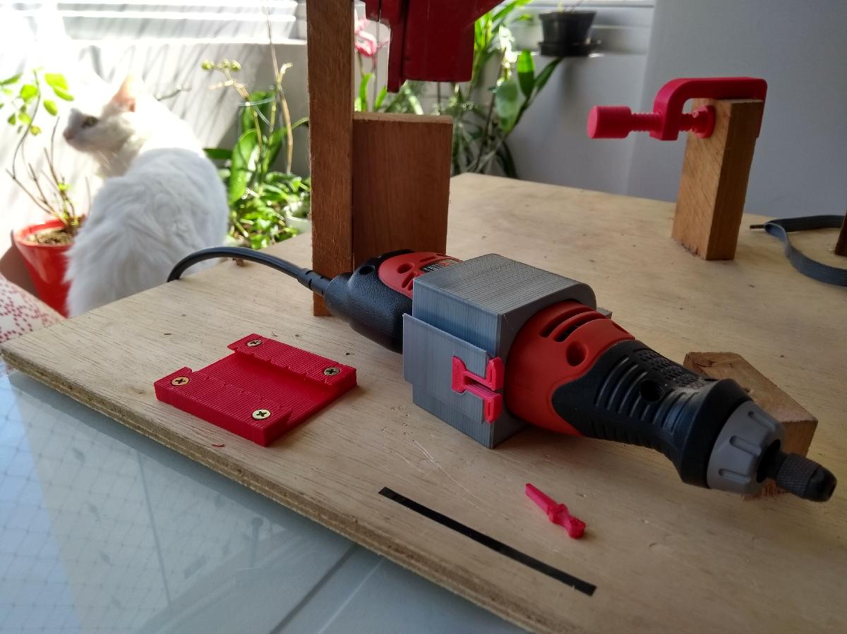 Suporte de ferramenta rotativa ajustavel modular para Black and Decker RT650