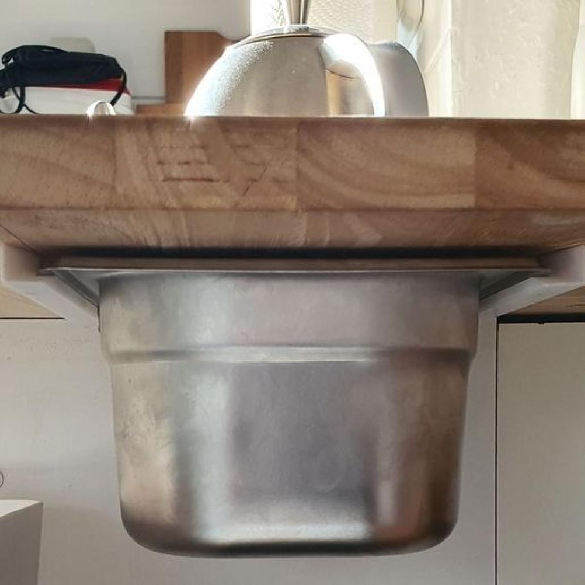 Suporte para balde Trester