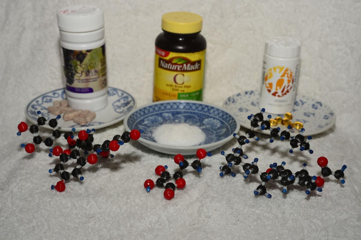 Vitamina C, E e OPC   OpenSCAD gerado a partir de arquivos SDF quimicos