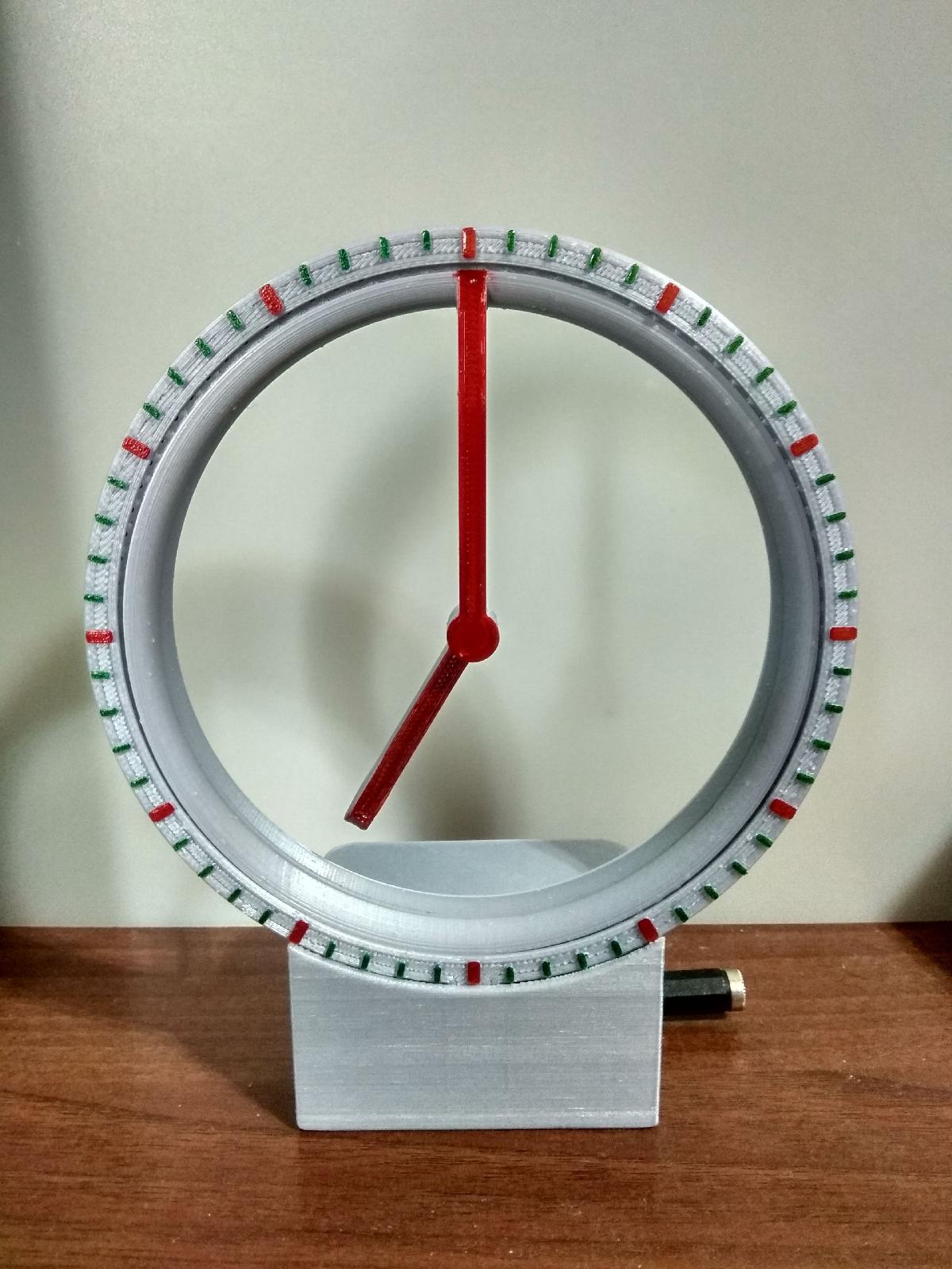 Relogio Hueco V4 com ajuste automatico da hora.