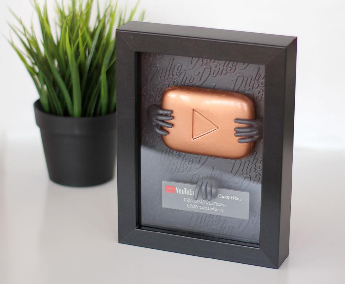 Placa do Youtube