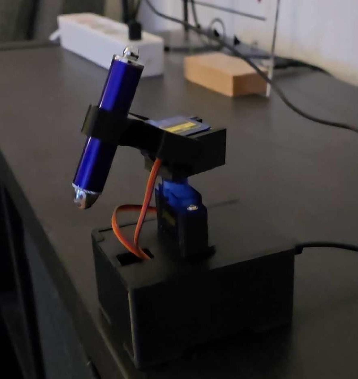 Torretas de Laser com Raspberry Pi Pico