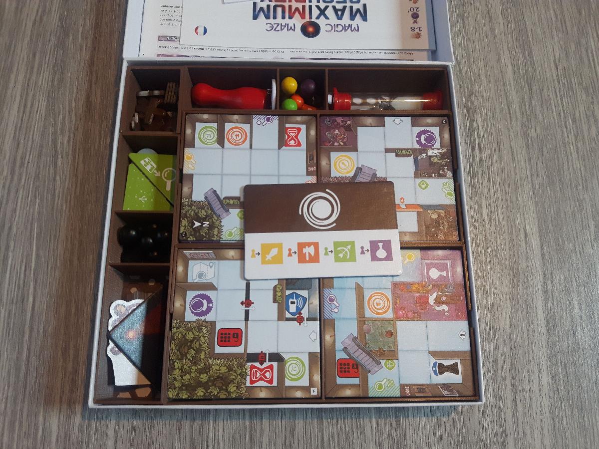 Magic Maze + Caixa de Insercao para Extensao