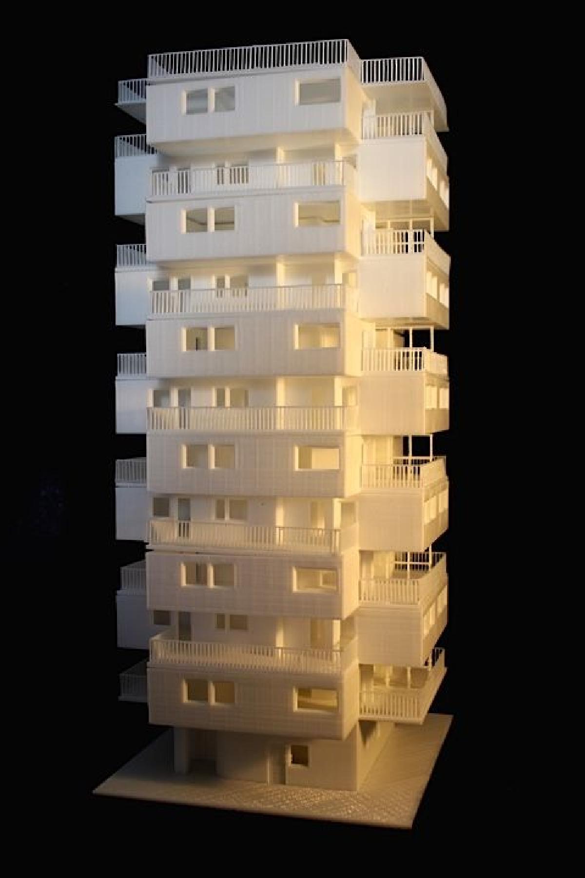 EDIFICIO PEÑA BLANCA em Alicante. Edificio PEÑA BLANCA, Alicante.