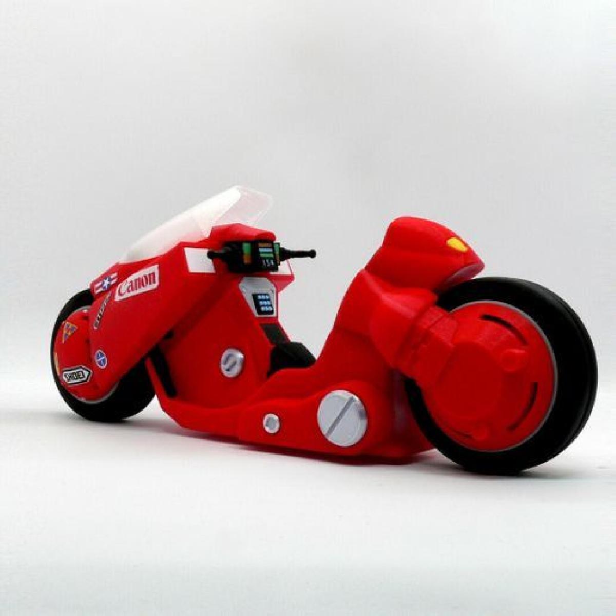 AKIRA motocicleta