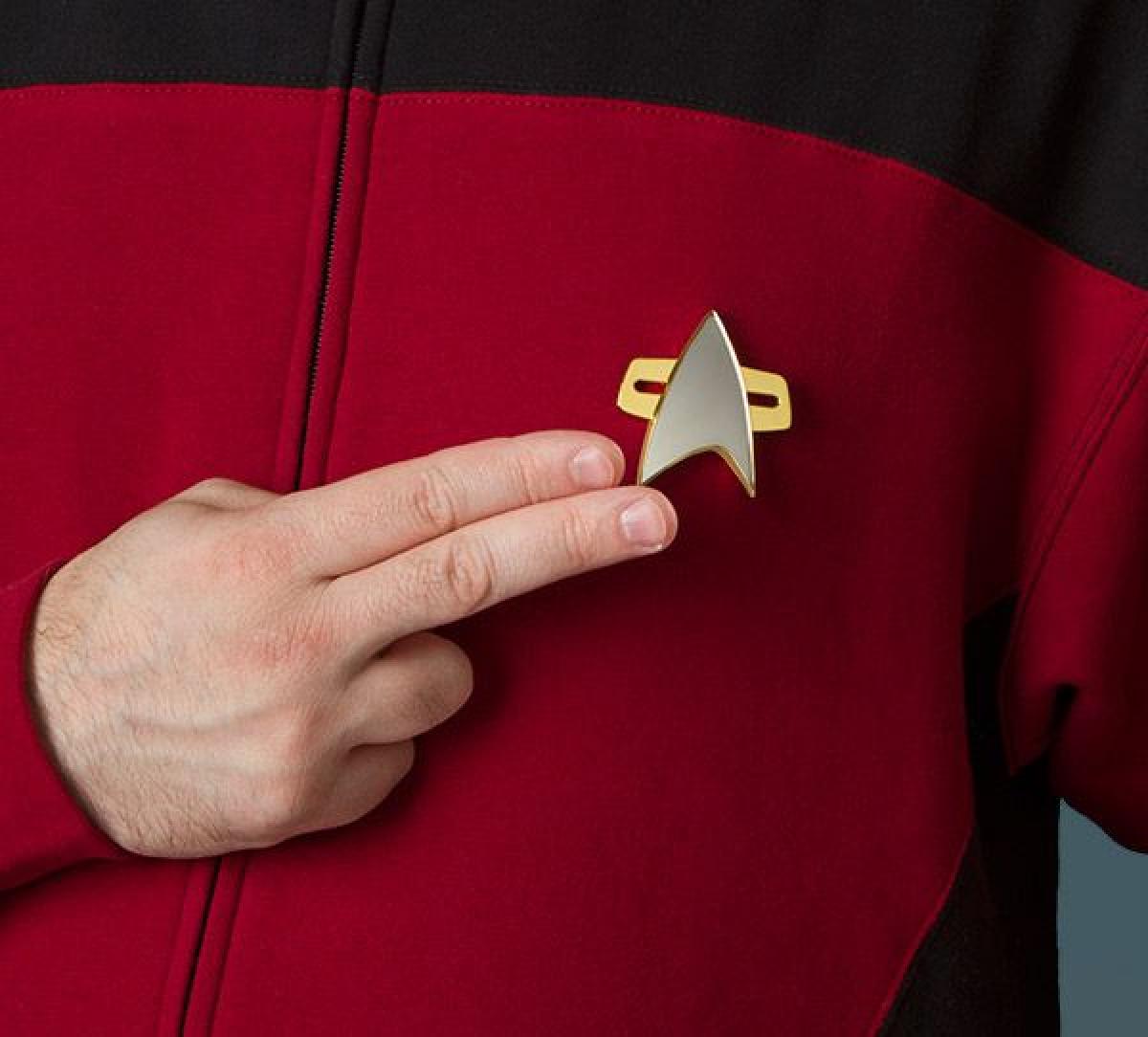 Star Trek Voyager Combadge