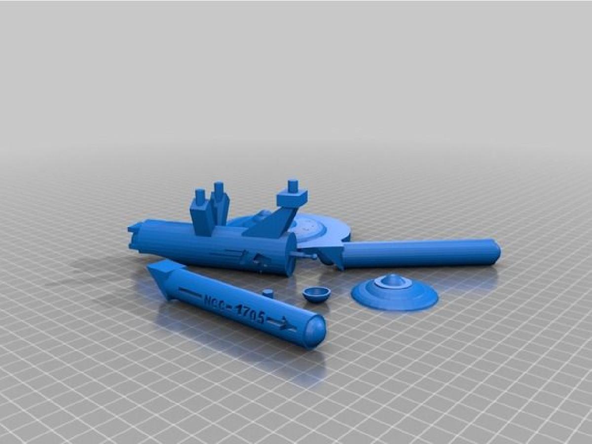 Pecas do modelo U.S.S. Excalibur NCC 1705