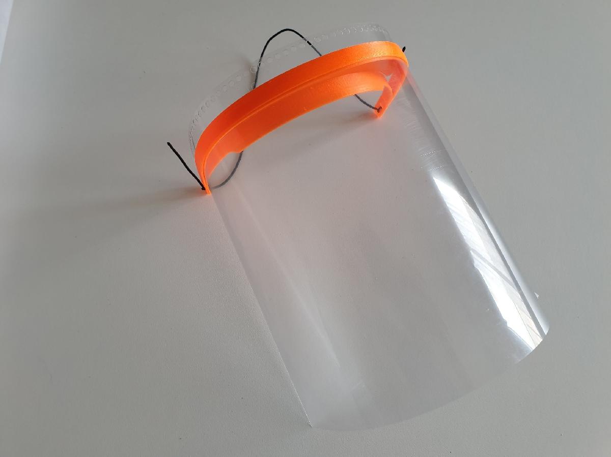 Visor anti splash com ventilacao