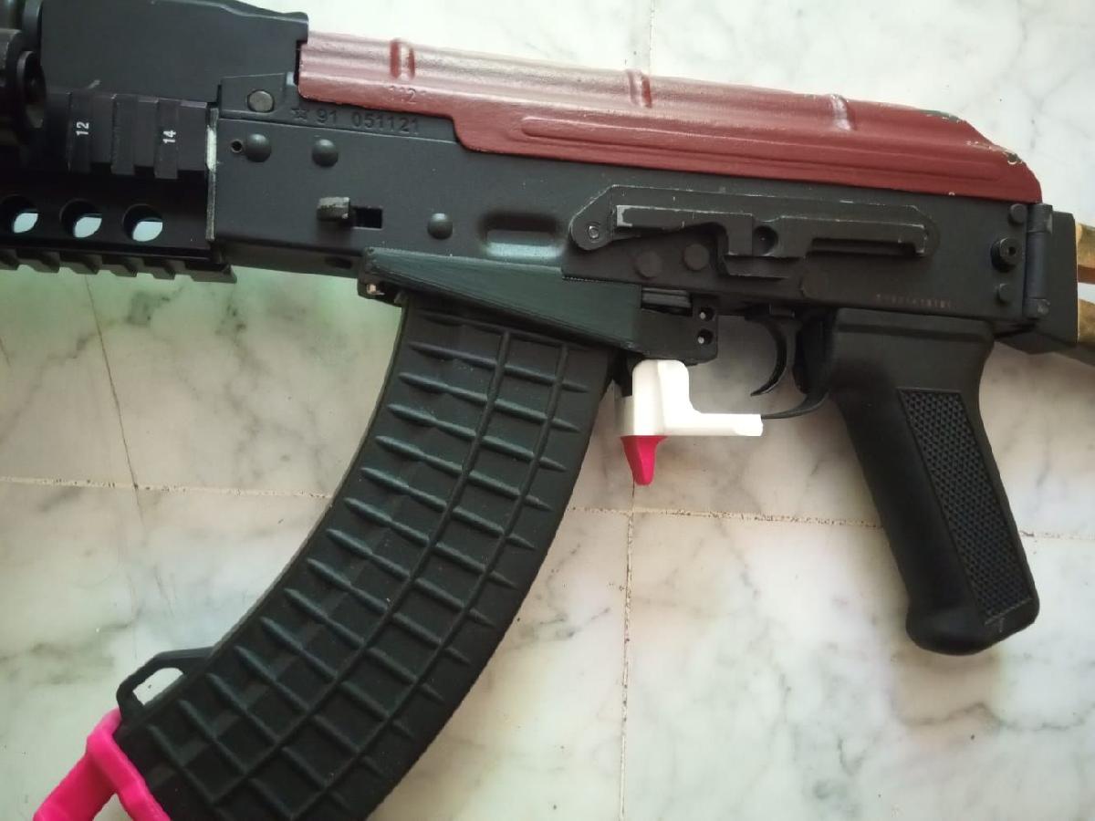 AK mag rapido desprendimento