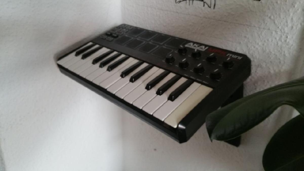 Suporte de Parede para Akai MPK Mini