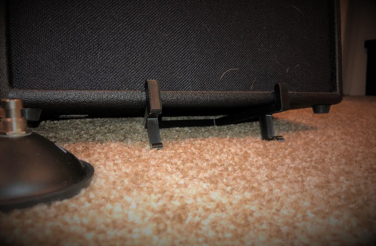 Suporte Universal para Amplificador