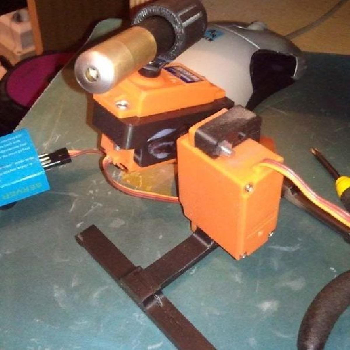 Torres de laser de mesa com rastreamento de cabeca Kinect