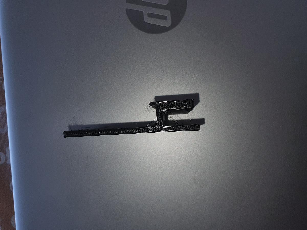 Suporte para smartphone na tela do computador