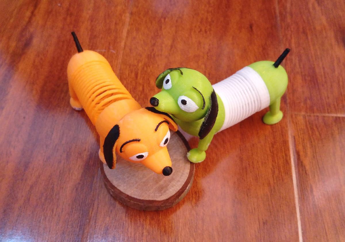 Cachorro Slinky