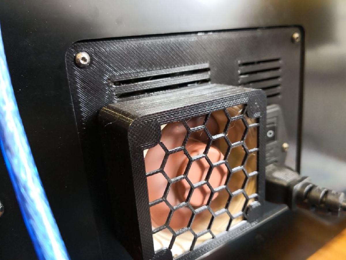 Capa Lateral Anycubic 4MAX para Ventoinha de 60mm