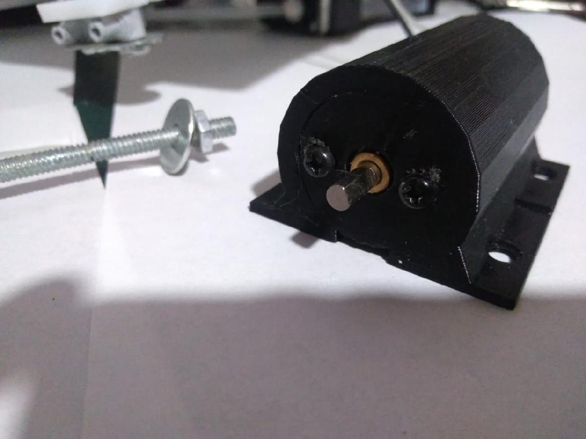 SUPORTE PARA MOTOR 12V 25GA 500RPM