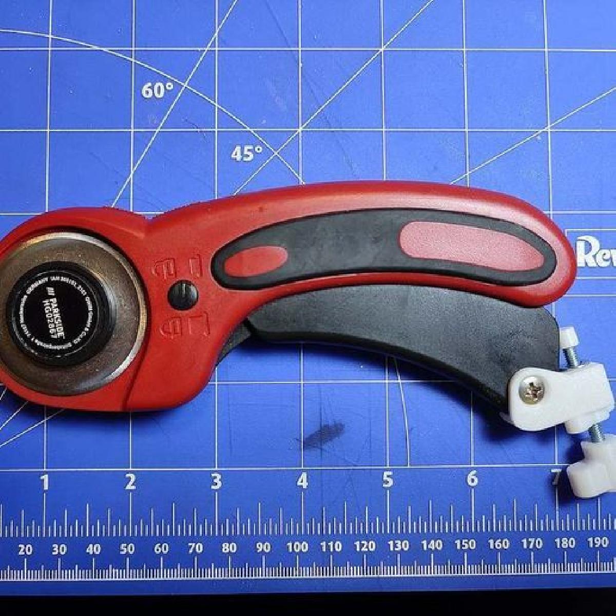 Cortador circular manual, limitador de profundidade de corte.