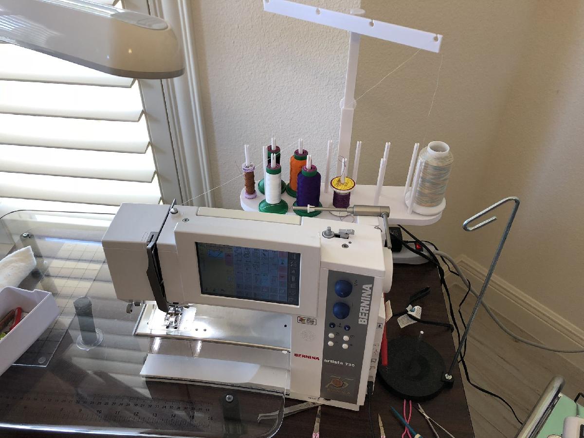 Suporte para Fio Bernina 730